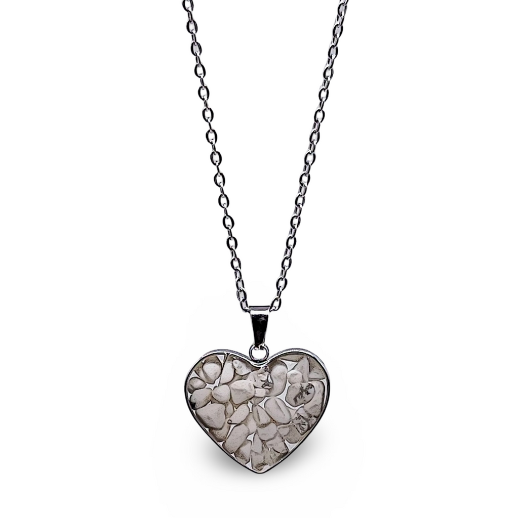 Necklace -Heart Shaped Glass Bottle -Howlite - Arômes et Évasions