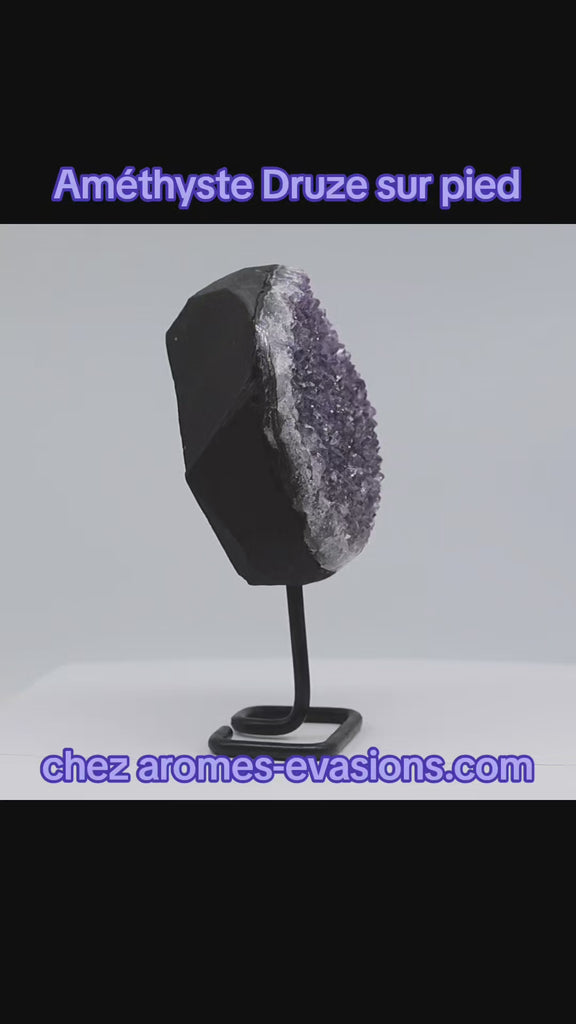 Amethyst - 1120g