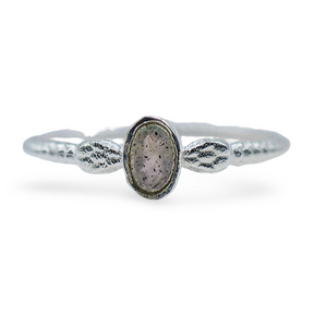 Ring - 925 Sterling Silver - Oval Small Gemstone 8 Moonstone